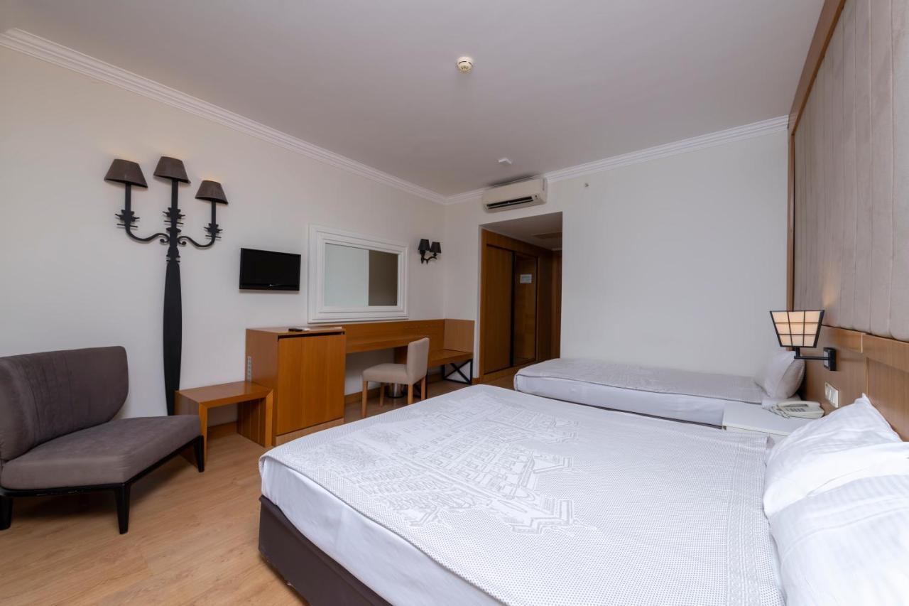 Standard Double Room,1301693512:JPEG