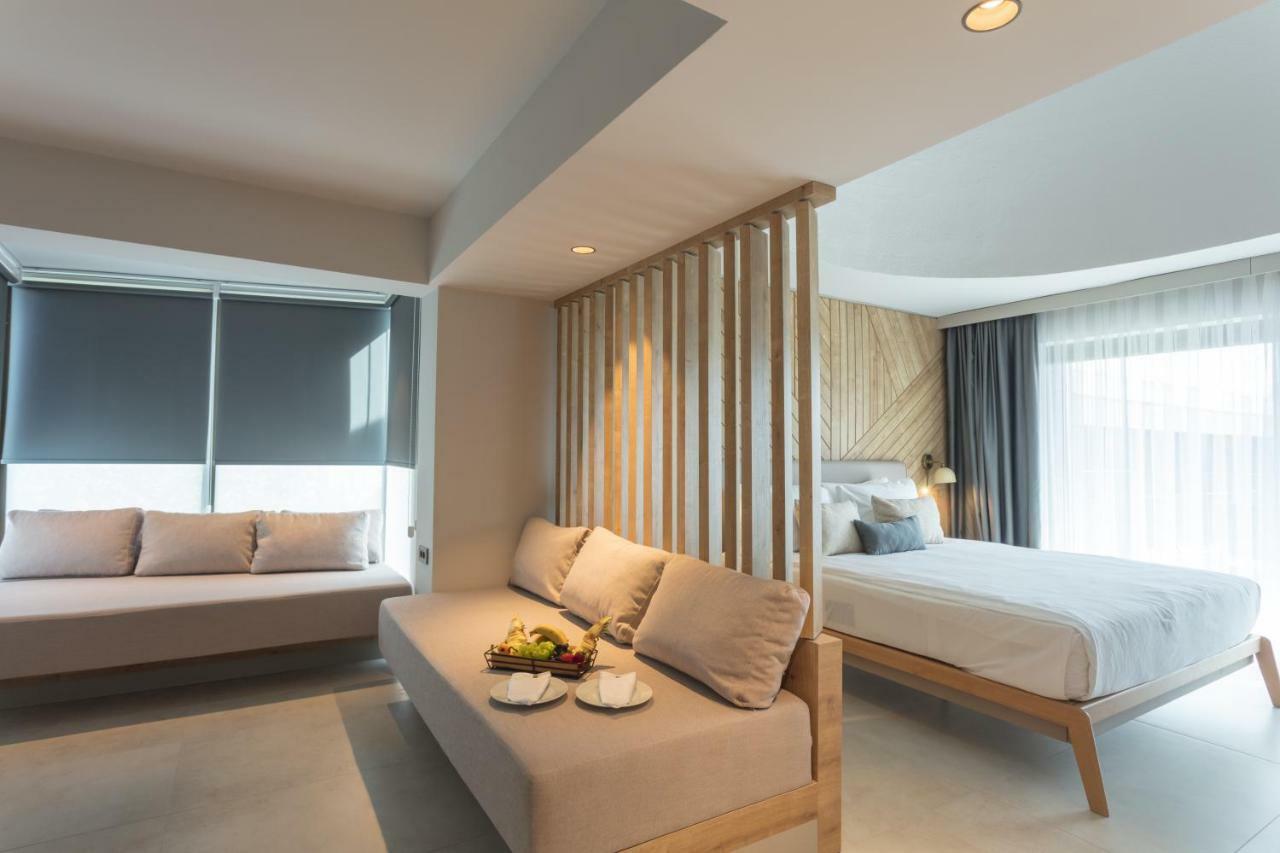 Junior Suite Sea View,1415796300:JPEG