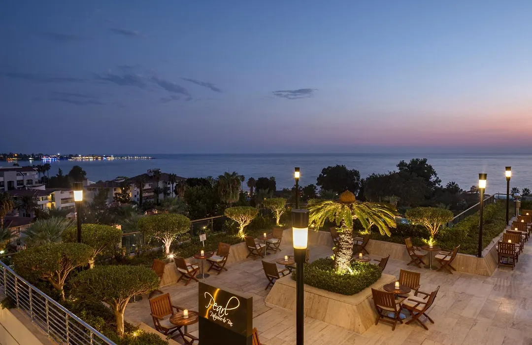Side Star Elegance Hotel-1